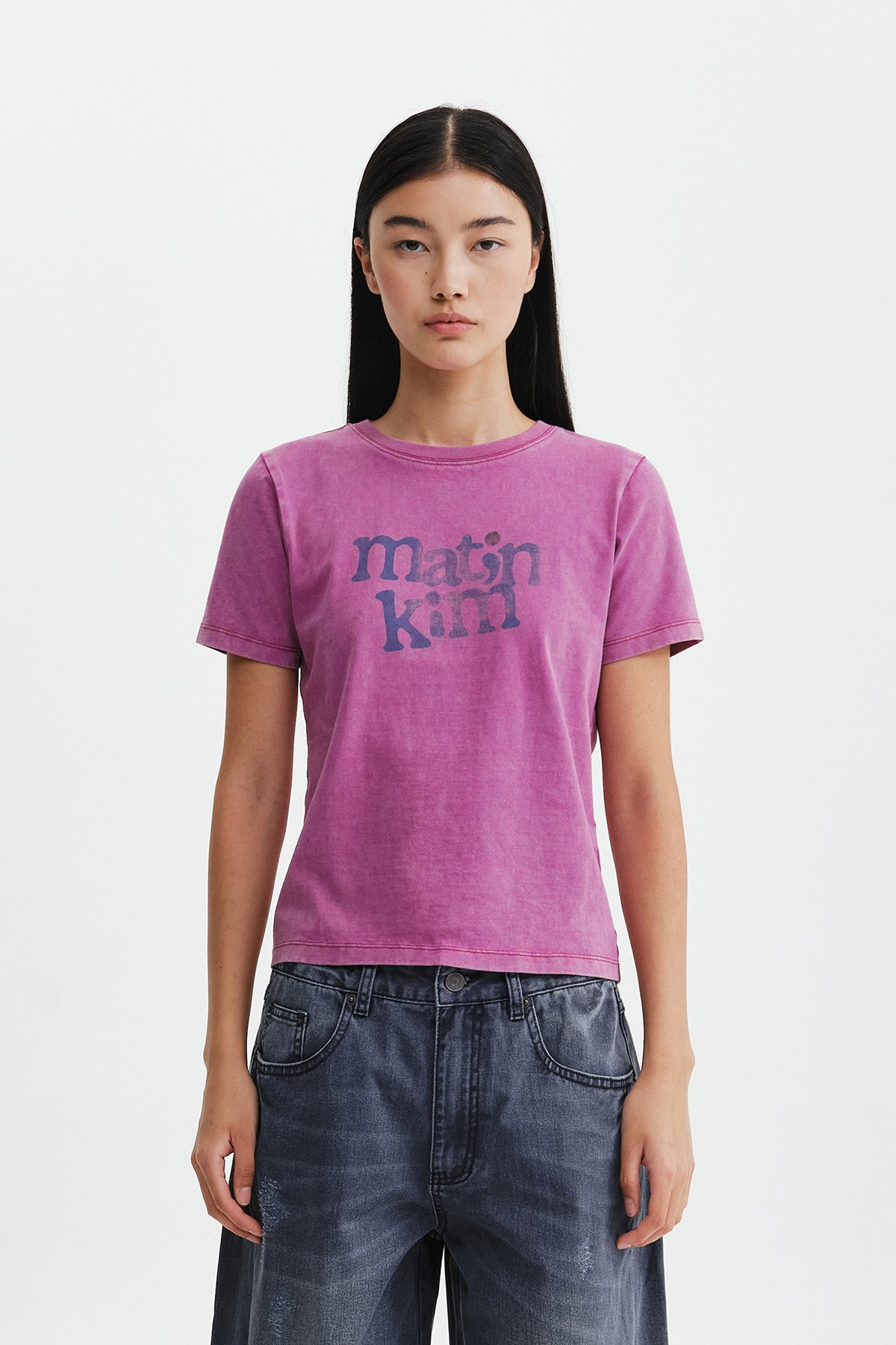 ROUND LOGO GRAFFITI SLIM TOP IN PINK