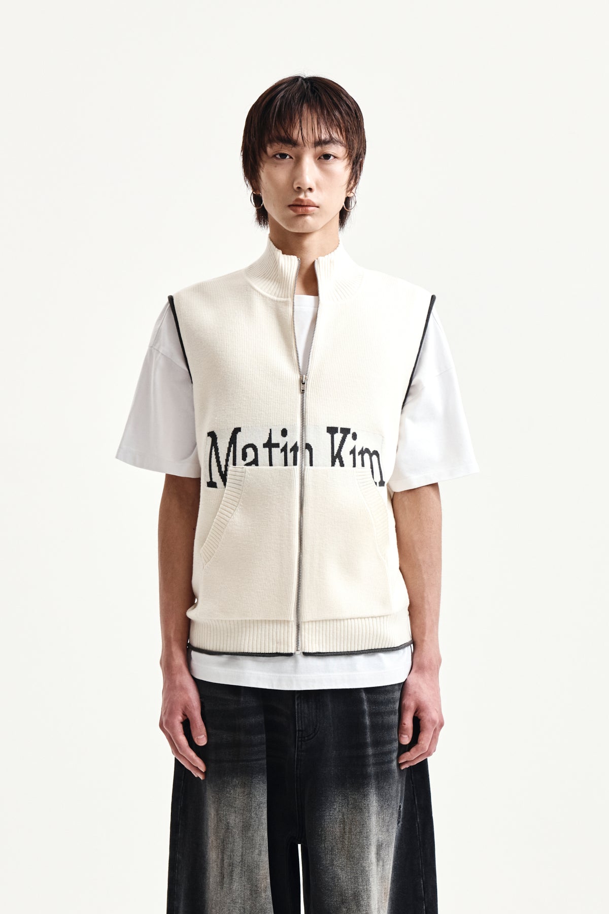 MATIN SPELL POINT KNIT ZIP UP VEST IN IVORY