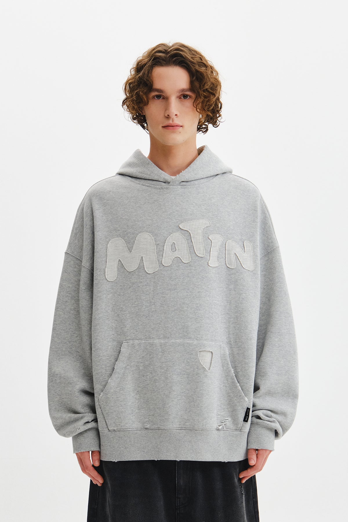 WAFFLE APPLIQUE LOGO HOOD TOP IN GREY